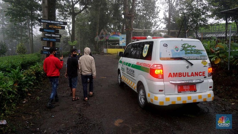 Lokasi wisata yang terdampak banjir bandang di puncak Bogor. (CNBC Indonesia/Muhammad Sabki)