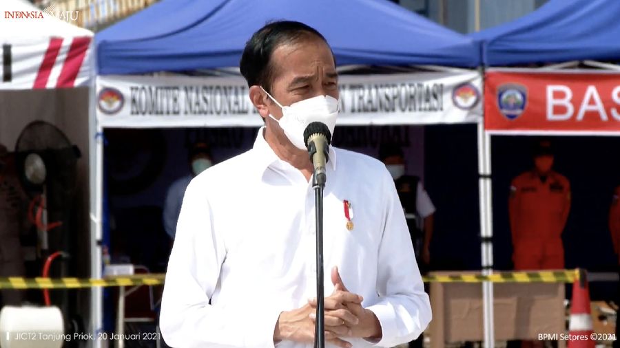 Presiden Jokowi Meninjau Posko Darurat Evakuasi Pesawat Sriwijaya Air SJ 182, Rabu (20/1/2021). (Dok: Tangkapan layar Setpres RI)
