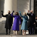 Ada yang Nangis, Hollywood Komentari Pelantikan Biden