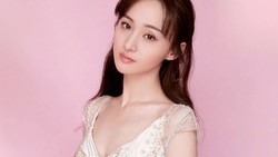 Dituding Jadi Ani-ani, Zheng Shuang: Aku Cari Duit Sendiri