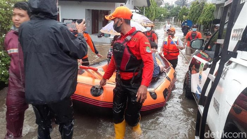 Banjir di Kalimalang ( Afzal/detikcom)