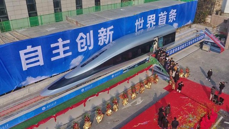 Kereta Maglev Supercepat Pertama China (Dok.Xinhua/Liu Kun via detikFinance)