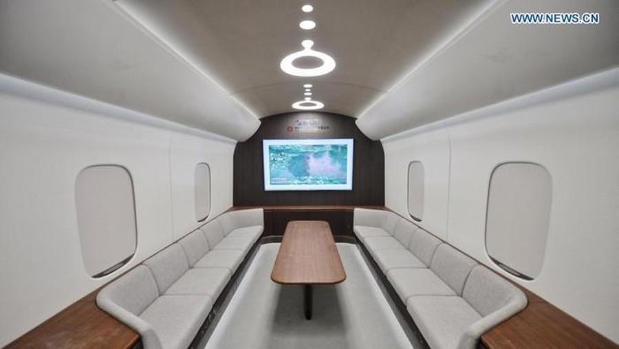 Kereta Maglev Supercepat Pertama China (Dok.Xinhua/Liu Kun via detikFinance)