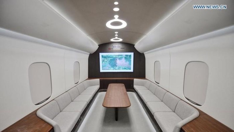 Kereta Maglev Supercepat Pertama China (Dok.Xinhua/Liu Kun via detikFinance)