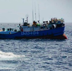Kejar-kejaran! TNI AL Akhirnya Tangkap Kapal Taiwan di Natuna