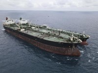 Diduga Transfer BBM Ilegal, 2 Kapal Tanker Asing Diamankan