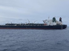 Kapal Tanker Minyak Arab Saudi Diserang di Laut Merah