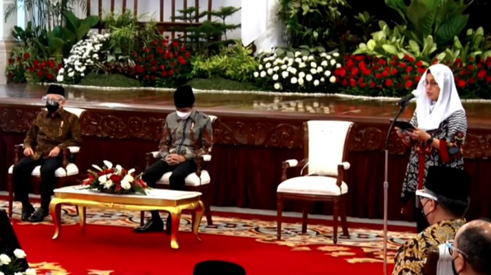 Menteri Keuangan Sri Mulyani dalam acara Peluncuran Gerakan Nasional Wakaf Uang Menteri Keuangan Sri Mulyani dalam acara Peluncuran Gerakan Nasional Wakaf Uang