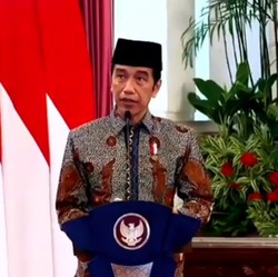 Ini Target Jokowi Soal Kapan Kelar Vaksinasi RI