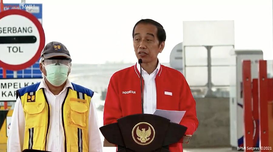 Jokowi dalam acara peresmian Jalan Tol Kayu Agung-Palembang, Ogan Ilir, 26 Januari 2021. (Tangkapan layar youtube setpres)