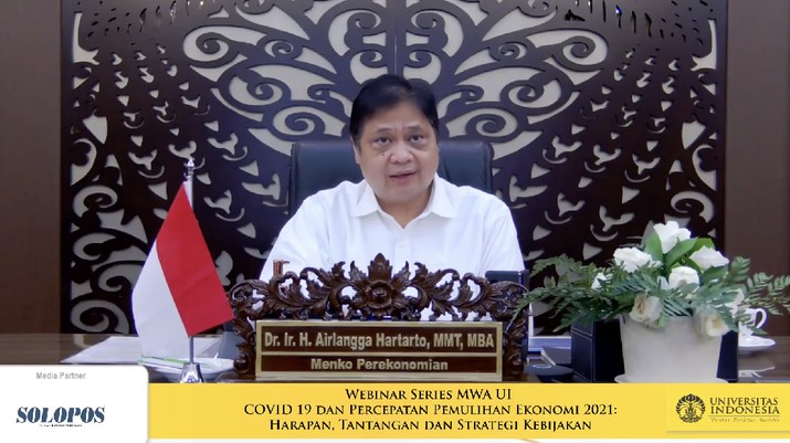 Airlangga Hartarto , Menko Perekonomian dalam acara covid-19 dan percepatan pemulihan ekonomi 2021: Harapan, Tantangan dan Strategi Kebijakan. (Tangkapan layar youtube UI) Airlangga Hartarto , Menko Perekonomian dalam acara covid-19 dan percepatan pemulihan ekonomi 2021: Harapan, Tantangan dan Strategi Kebijakan. (Tangkapan layar youtube UI)