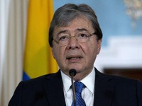 Berita Duka! Menhan Kolombia Wafat karena Corona