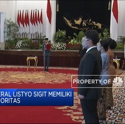 Jokowi Lantik Kapolri Baru