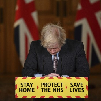 Potret Boris Johnson Meminta Maaf atas Kematian Covid Inggris