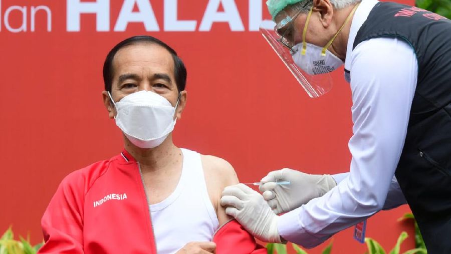 Presiden RI Joko Widodo Menjalani Vaksinasi Covid-19 Dosis ke-2, 27 Januari 2021. (Dok: Lukas - Biro Pers Sekretariat Presiden)