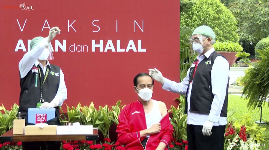 Presiden RI Joko Widodo Menjalani Vaksinasi Covid-19 Dosis ke-2, 27 Januari 2021 (Tangkapan Layar Youtube BPMI Setpres 2021)