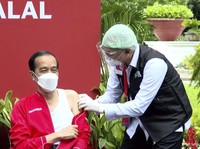 Ambisi Jokowi: Vaksinasi Satu Juta Orang Dalam Satu Hari