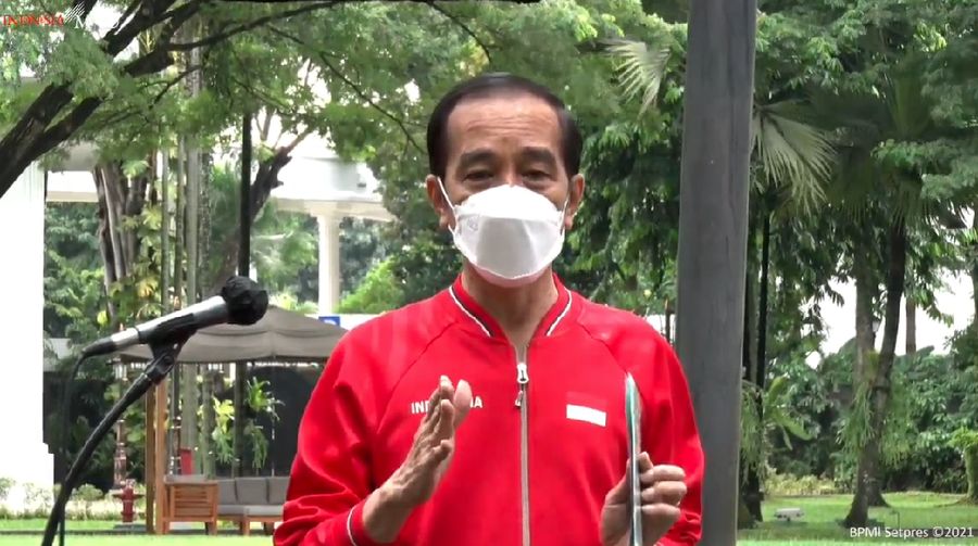 Presiden Joko Widodo usai merima Vaksinasi COVID-19 Tahap Kedua di Istana Kepresidenan Jakarta, Rabu, 27 Januari 2021. (Tangkapan Layar Youtube Sekretariat Presiden)