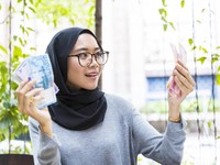 Kapan Sebaiknya Anda Stop Beli Saham Sejenak & Sedia Cash?