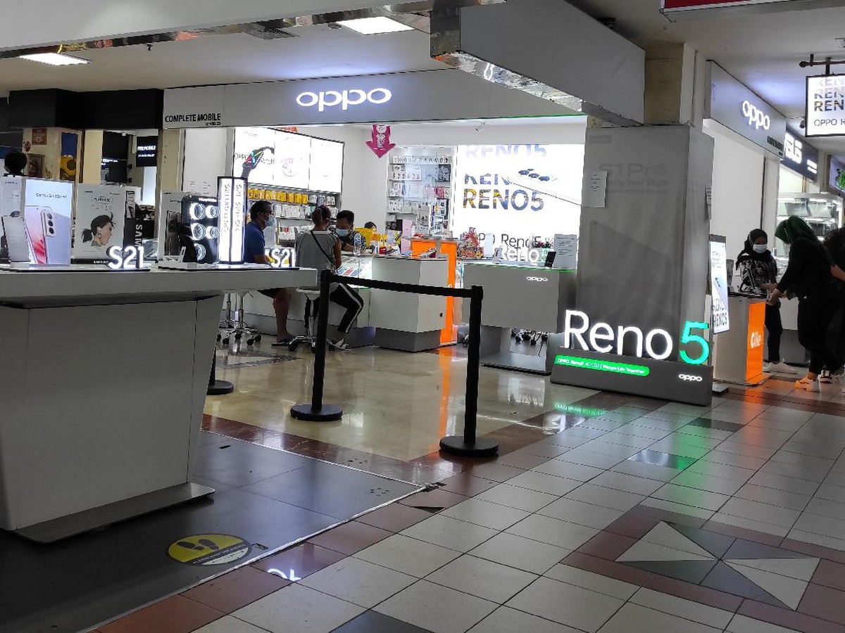 Kelangkaan Chip Global Picu Harga Smartphone Melonjak dan Penjualan Turun Tajam