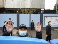 China Serang Balik, Minta WHO Cari Asal Corona di Lab Amerika