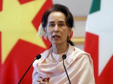 Lama 'Hilang', Suu Kyi Muncul Perdana di Sidang Junta Myanmar