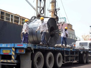 Krakatau Steel Ekspor 5.000 Ton Baja ke AS