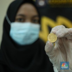 Cuan Bunda, Harga Emas Antam Hari Ini Menguat Rp 11.000