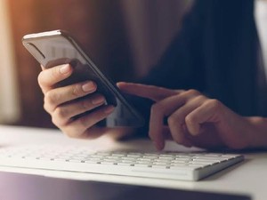 Cara Cek dan Bayar Pajak Kendaraan Online, Bisa Lewat HP!