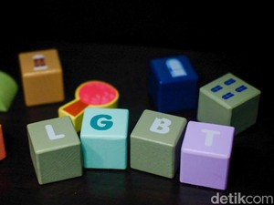 Ayah di Kendari Gerebek Anak Lagi Berhubungan Seks Sesama Jenis