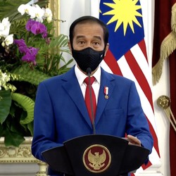 Menlu Malaysia Sowan ke Jokowi, Warga Jiran Boleh ke Bali?