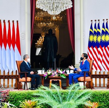 Saudara Serumpun Bertemu, Intip '4 Mata' Jokowi-PM Malaysia