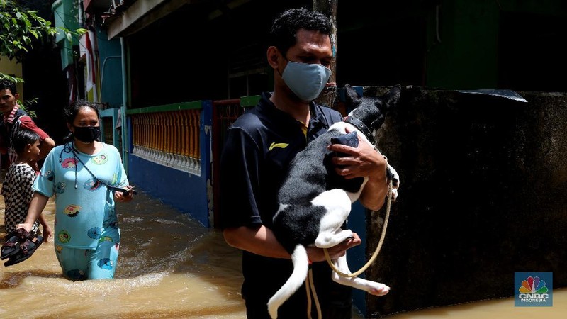 Banjir di Kampung Melayu Jakarta (CNBC Indonesia/Tri Susilo)