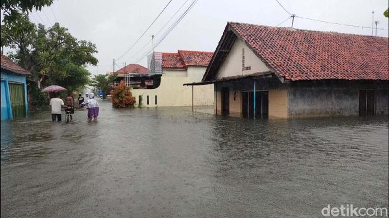 Kondisi banjir di Desa Jati Wetan Kecamatan Jati, Kudus, Senin (8/2/2021). Foto: Dian Utoro Aji/detikcom