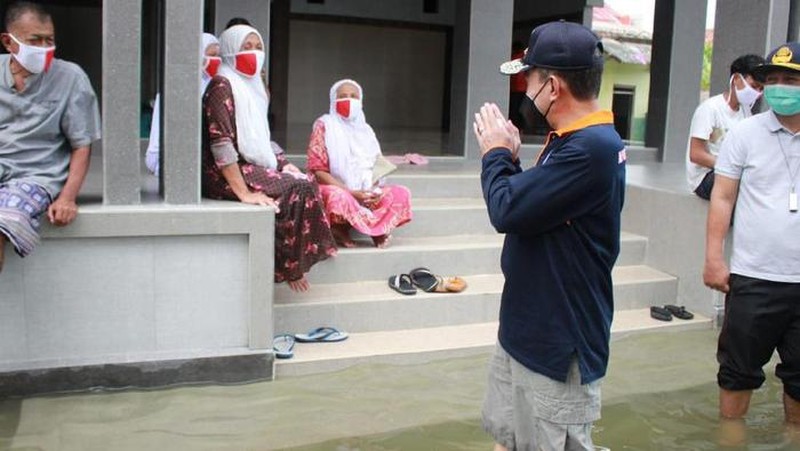 Kondisi banjir di Desa Jati Wetan Kecamatan Jati, Kudus, Senin (8/2/2021). Foto: Dian Utoro Aji/detikcom