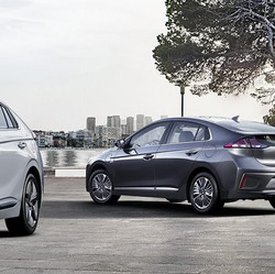 Bocoran A1: Hyundai Luncurkan Mobil Listrik Motif Batik Solo