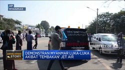 Demonstran Myanmar Luka-Luka Akibat 'Tembakan' Jet Air
