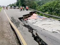 Kacau! Tol Cipali Ambles Ditambah Pantura Banjir, Ini Efeknya