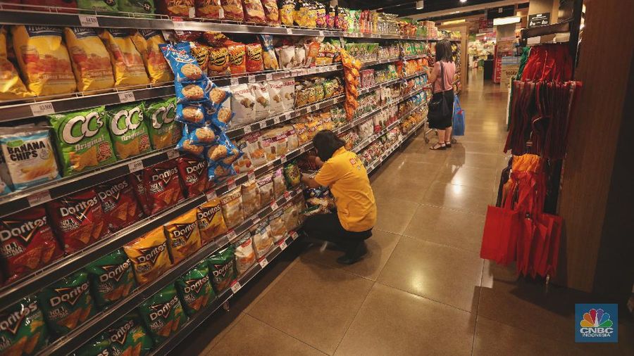 Supermarket Hero (CNBC Indonesia/Tri Susilo)