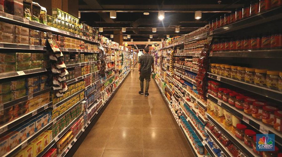 Supermarket Hero (CNBC Indonesia/Tri Susilo)