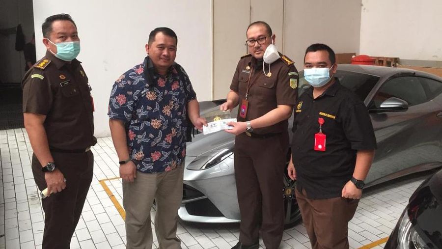 Ferarri Heru Hidayat yang disita Kejaksaan Agung