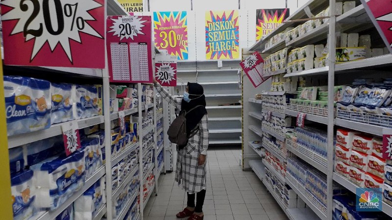 Giant Margo City, Depok (CNBC Indonesia/Tri Susilo)