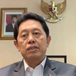 Berpindah ke Digital, OJK: Jumlah Bank RI akan Menyusut
