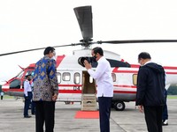 Helikopter Uang Jokowi Sebar Rp 405 T, Siapa Saja yang Dapat?