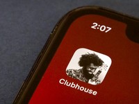 1 Tahun Gratis, Clubhouse Mau Cari Duit dari Penggunanya