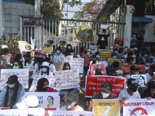 Kembali Chaos, Demo Terbesar Terjadi di Sejarah Myanmar