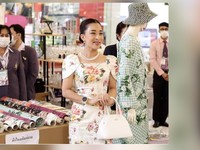 Heboh Rambut Putri Thailand Bikin Geger Negeri, Kok Bisa?