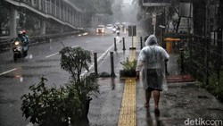 BMKG Rilis Peringatan Dini Cuaca Ekstrem di Jabodetabek, Waspadai Wilayah Ini