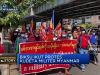 Biksu Ikut Protes Kudeta Militer Myanmar