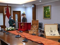 Benda Gratifikasi Jokowi Rp8,7 M dari Raja Salman Dimuseumkan